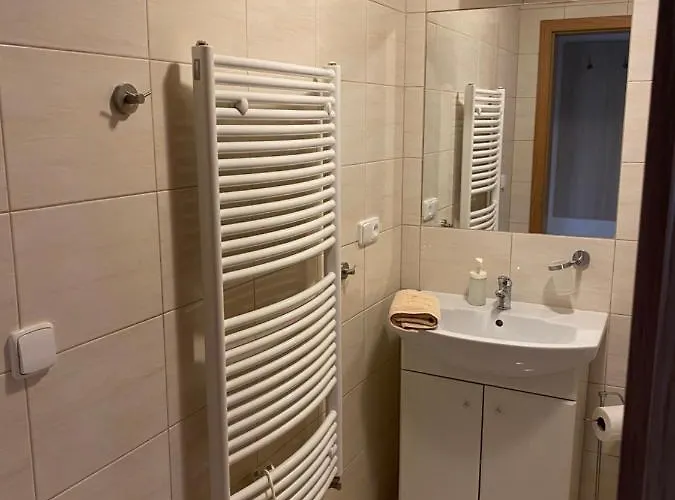 Ovcarna Πανσιόν Červená Voda